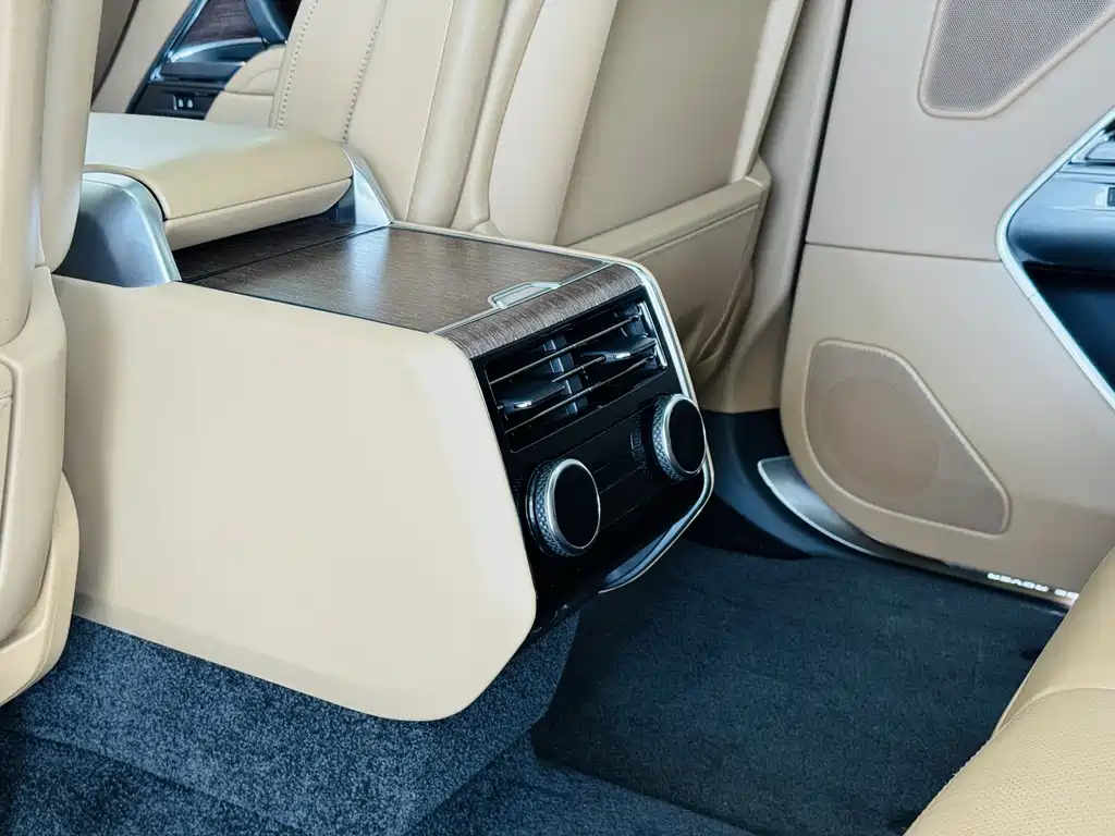 Land Rover Range Rover 2022 — фото 14