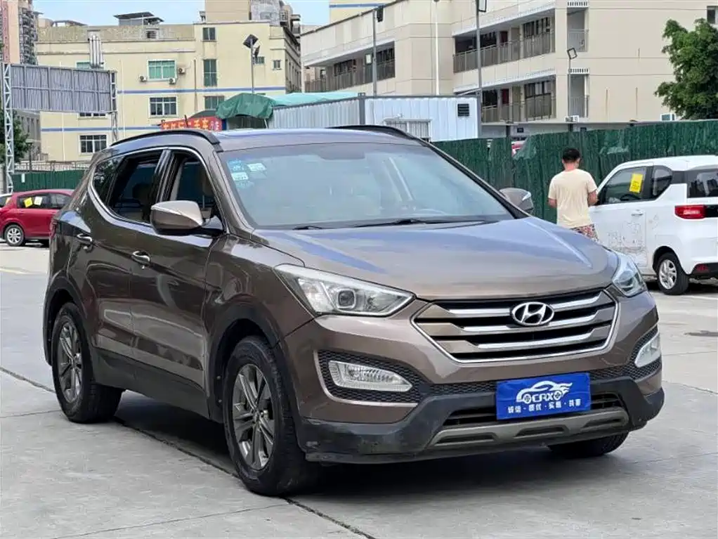 Hyundai Santa Fe 2013