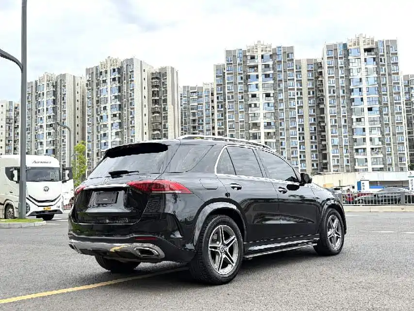 Mercedes-Benz GLE 2020 — фото 9