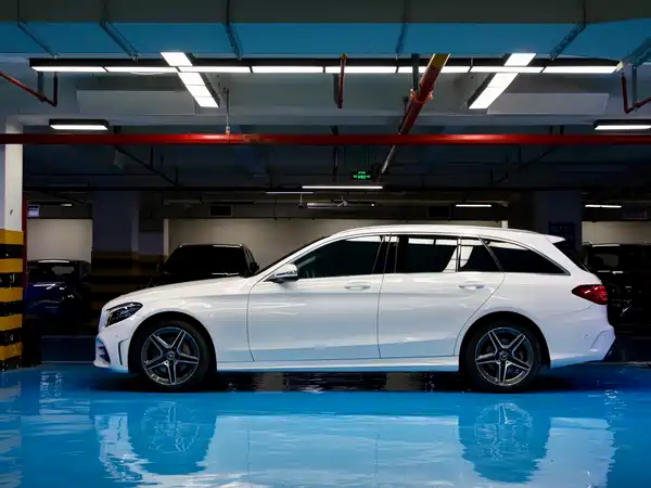 Mercedes-Benz C-Class 2019