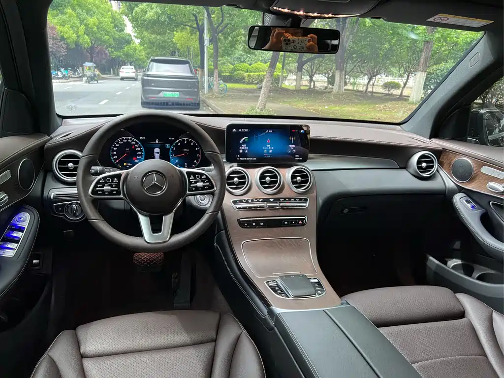 Mercedes-Benz GLC 2022 — фото 15