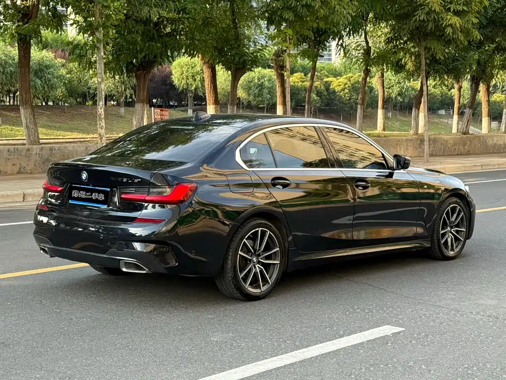 BMW 3 Series 2020