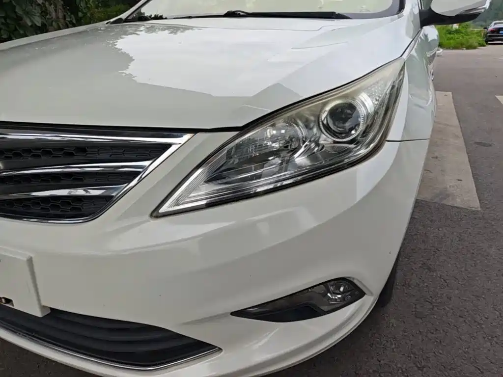 Changan Escape 2015 — фото 24