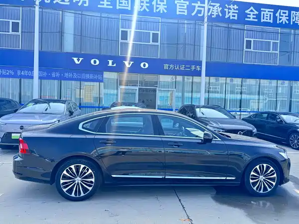 Volvo S90 2024
