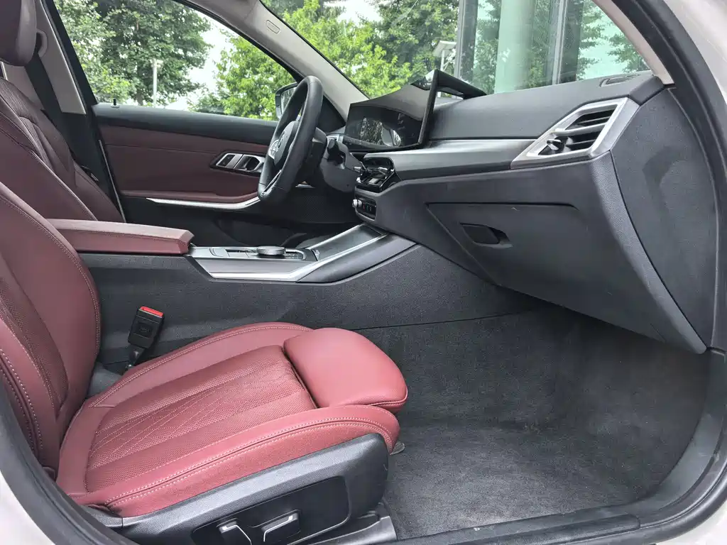 BMW i3 2025 — фото 19