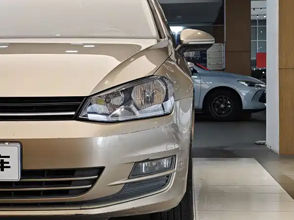 Volkswagen Golf 2015
