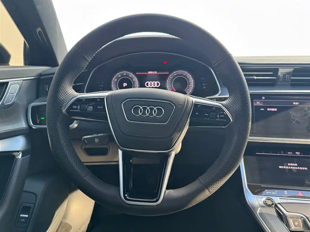 Audi A6L 2024 — фото 9