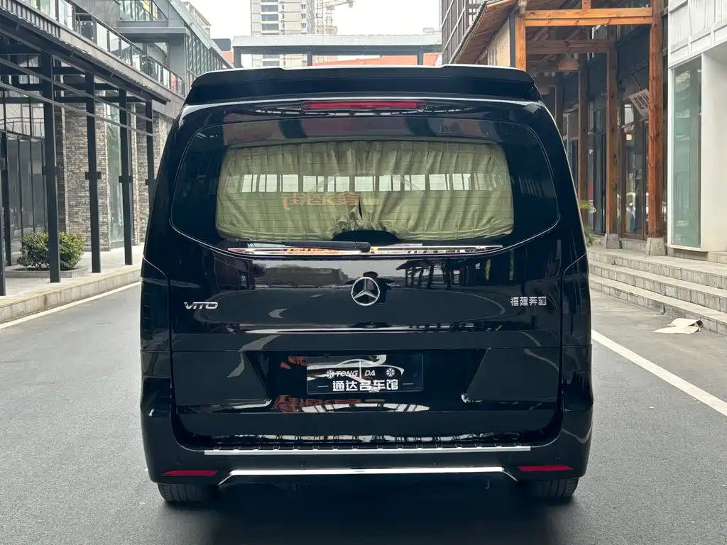Mercedes-Benz Vito 2023 — фото 29