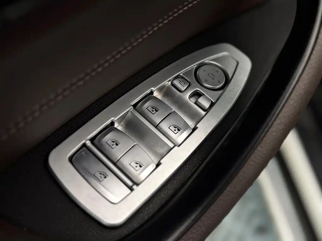 BMW X1 2021 — фото 11
