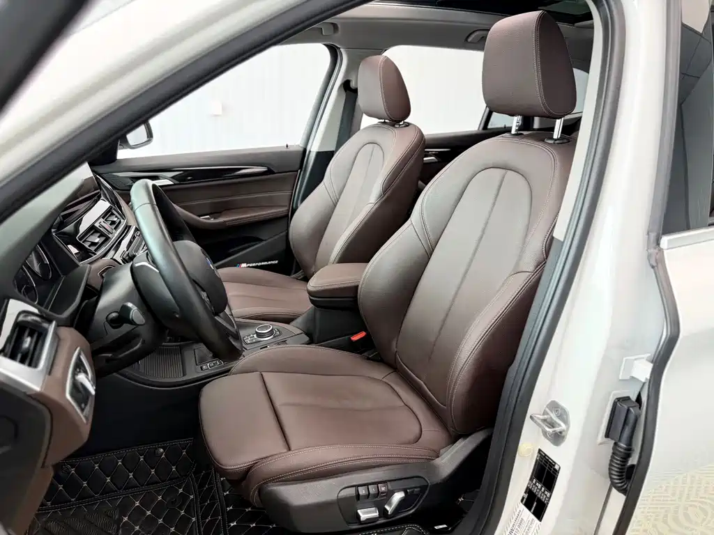BMW X1 2021 — фото 14
