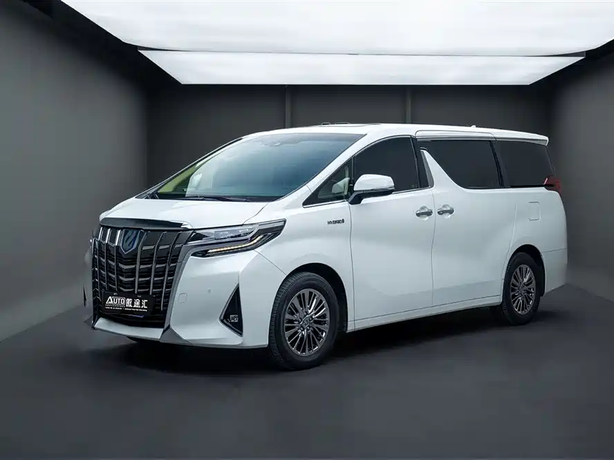 Toyota Alphard 2020 — фото 1