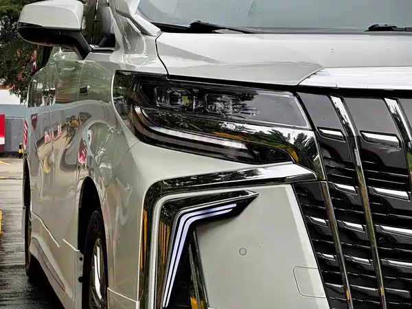 Toyota Wilfa 2023