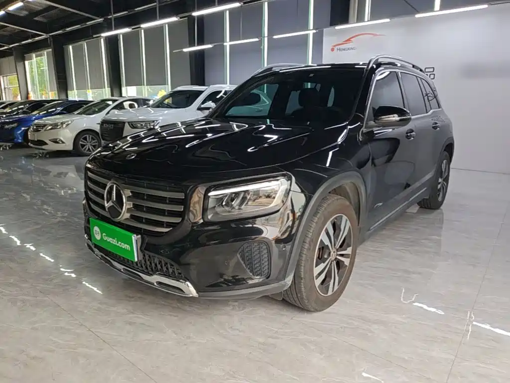 Mercedes-Benz GLB 2024