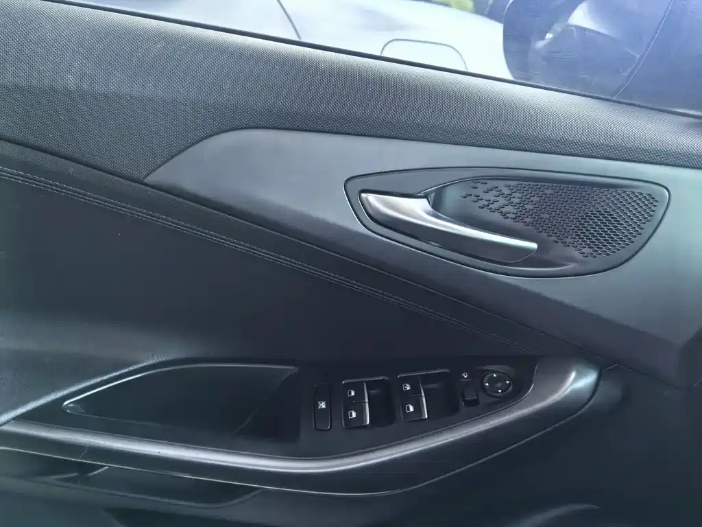 Hyundai Fista 2020 — фото 14