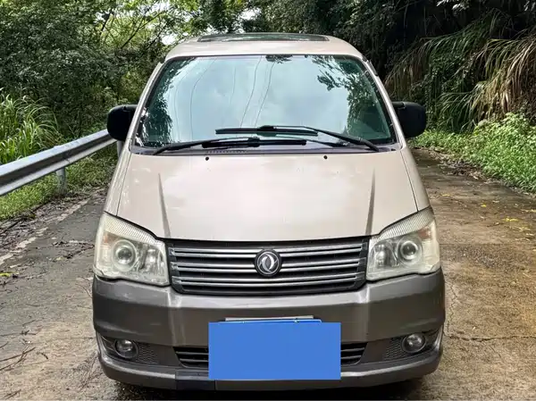 Dongfeng Lingzhi 2016