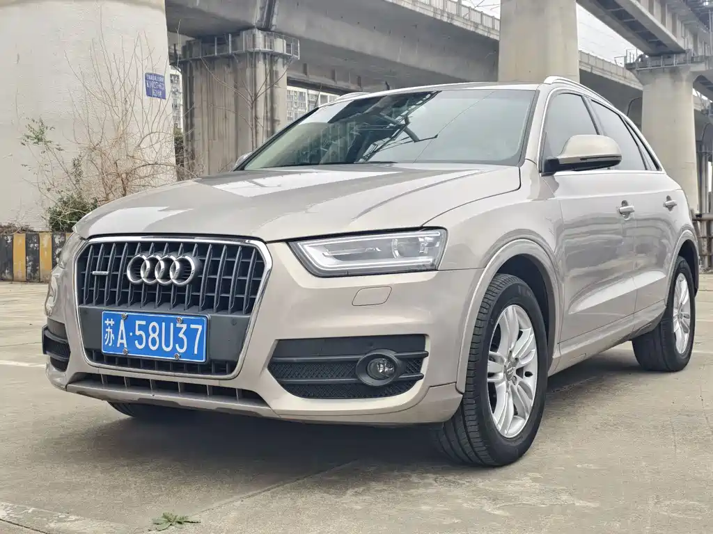 Audi Q3 2015 — фото 2