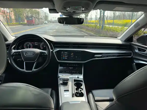 Audi A7 2023