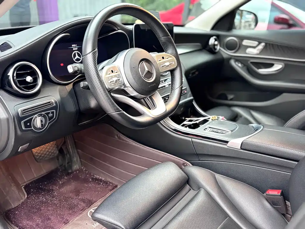 Mercedes-Benz C-Class 2020