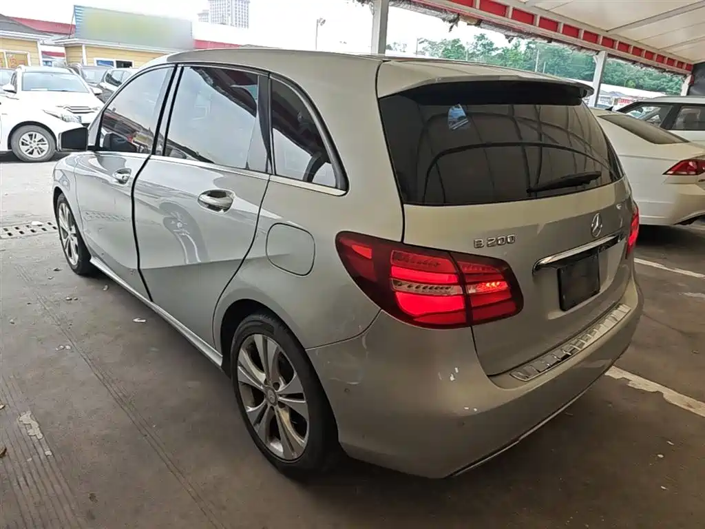 Mercedes-Benz B-Class 2015 — фото 5
