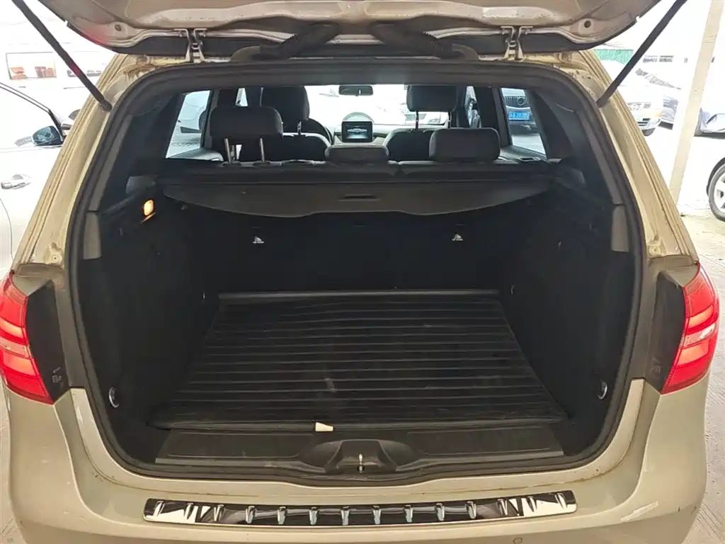 Mercedes-Benz B-Class 2015 — фото 19