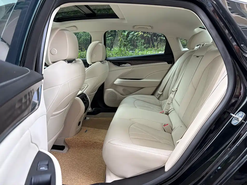 Buick LaCrosse 2023 — фото 13