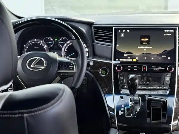 Toyota Alphard 2012