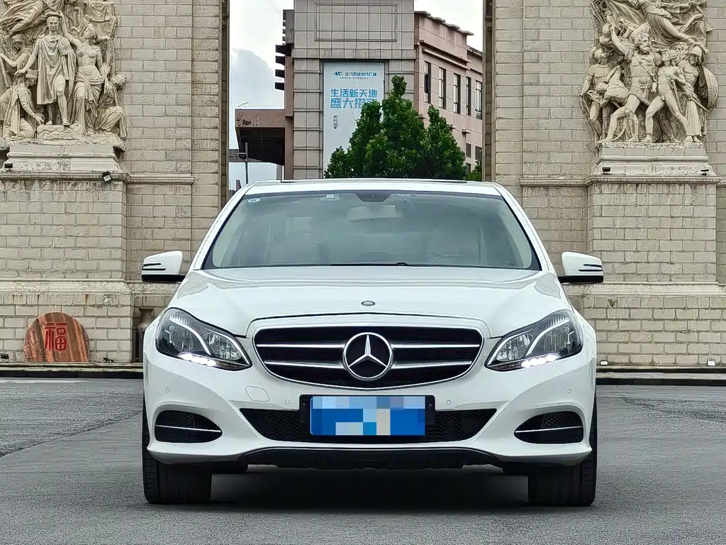 Mercedes-Benz E-Class 2014 — фото 2