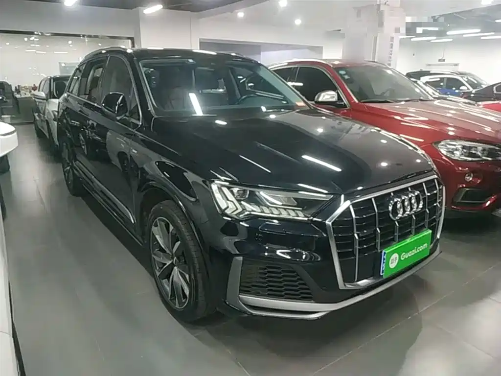 Audi Q7 2020 — фото 4
