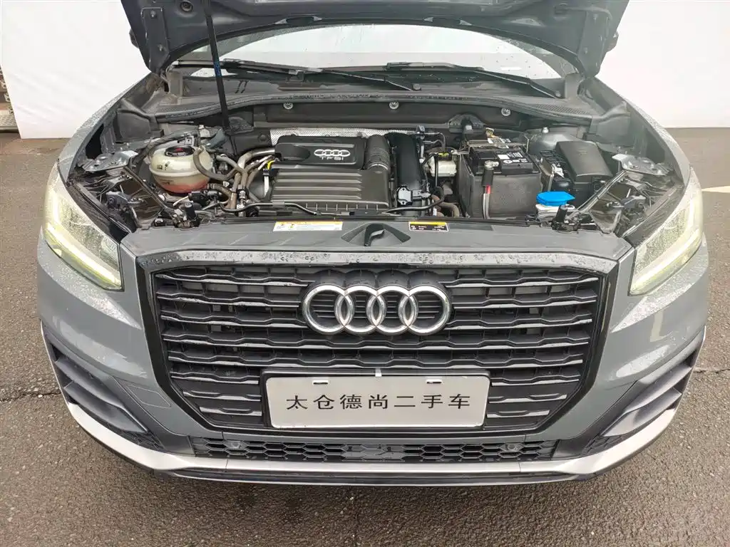 Audi Q2L 2020 — фото 8