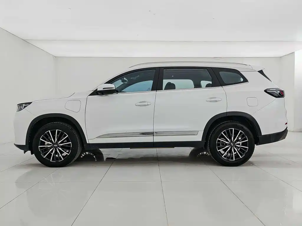 Chery Tiggo 8 PLUS Kunpeng e+ 2023 — фото 7
