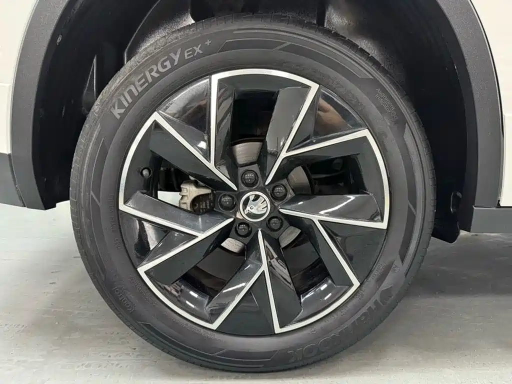 Skoda Kamiq 2023 — фото 19
