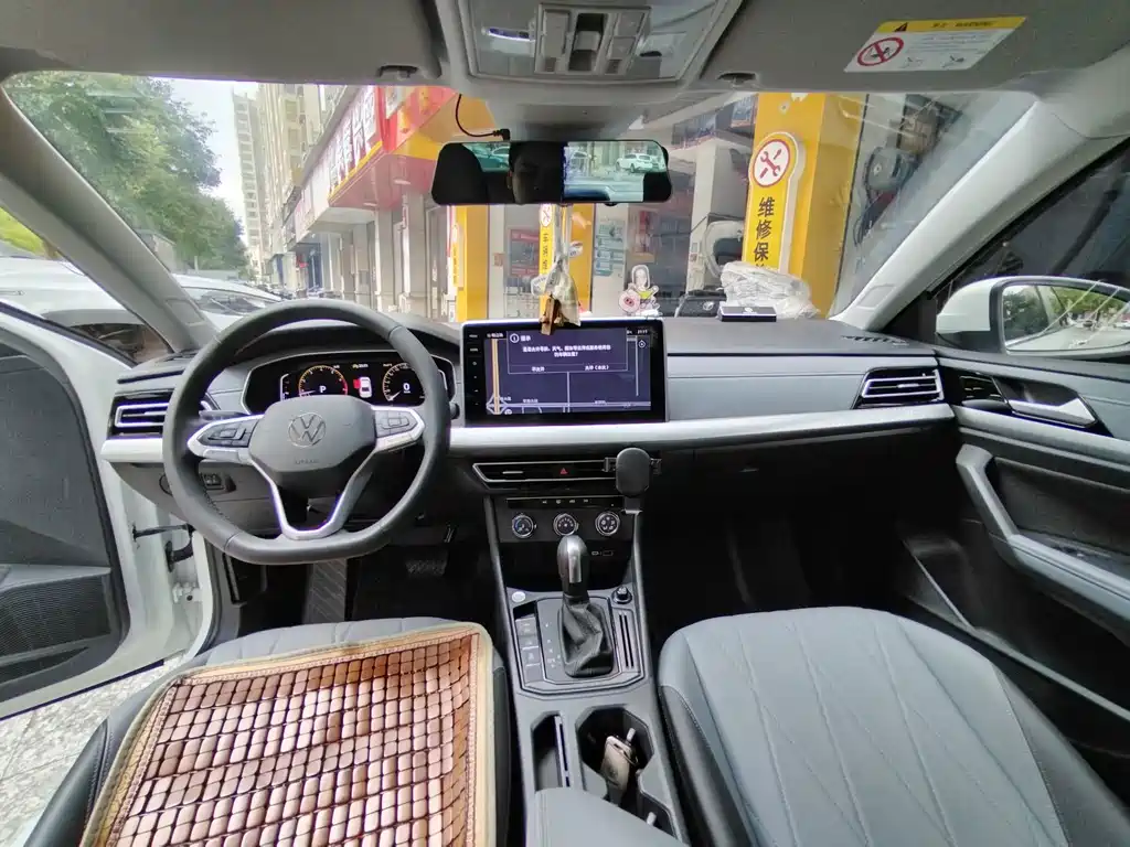 Volkswagen Lavida 2025