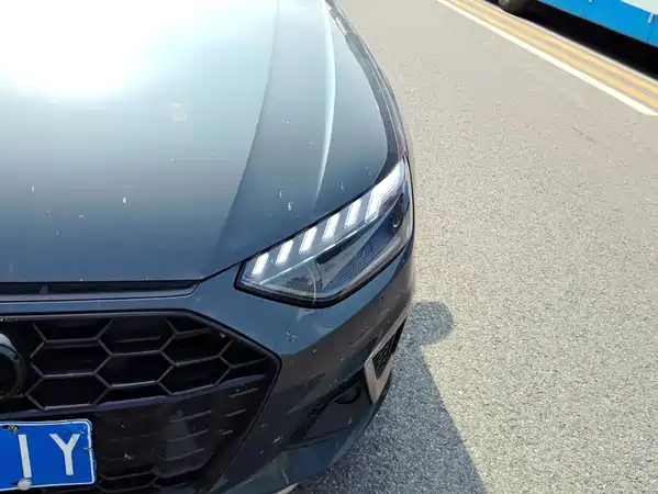 Audi A4L 2024