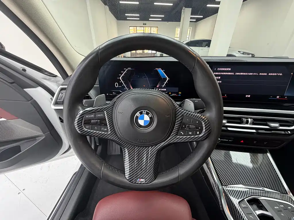 BMW 3 Series 2023 — фото 10
