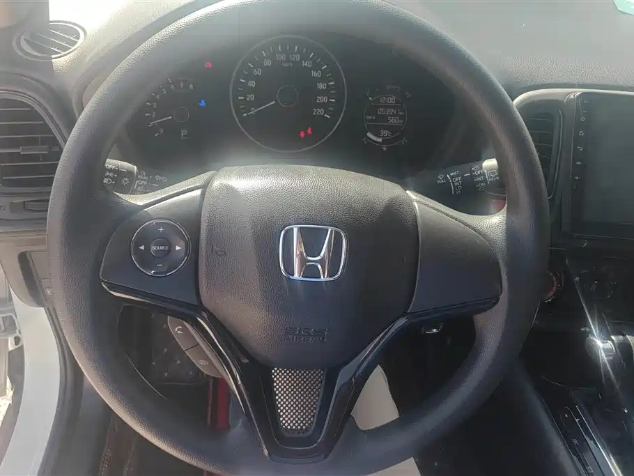 Honda Vezel 2018 — фото 15