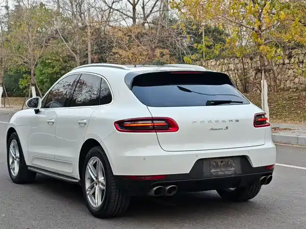 Porsche Macan 2017