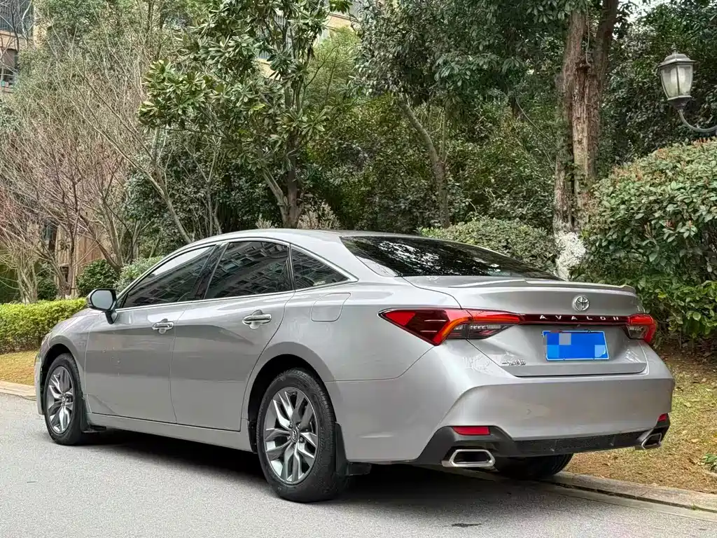 Toyota Avalon 2022 — фото 4
