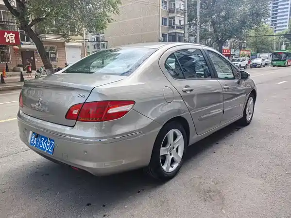 Peugeot 408 2014