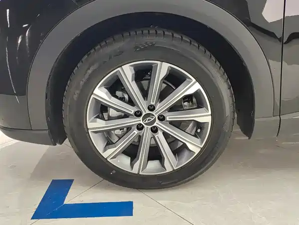 Chery Tiggo 8L 2025