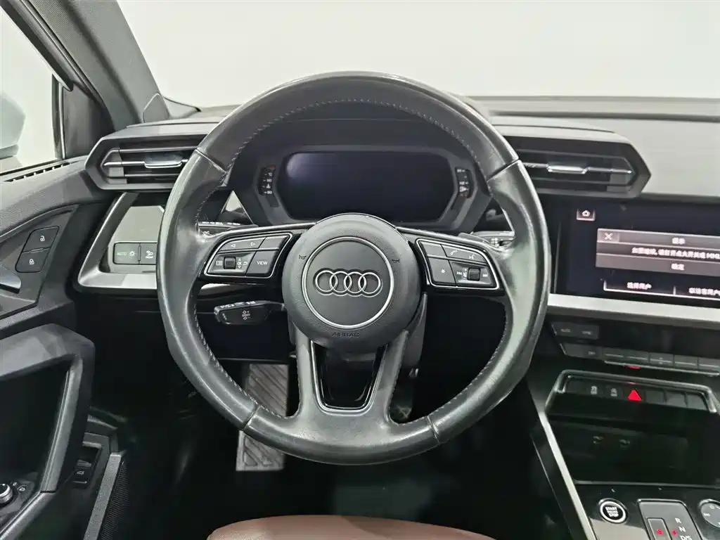 Audi A3 2022 — фото 11