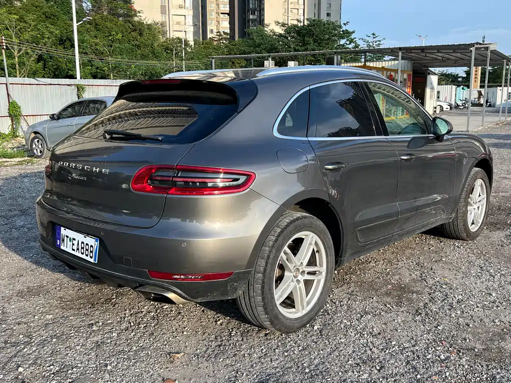 Porsche Macan 2015 — фото 6