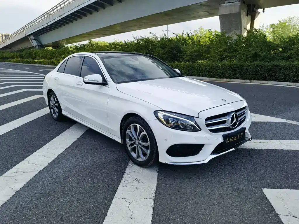 Mercedes-Benz C-Class 2014 — фото 3