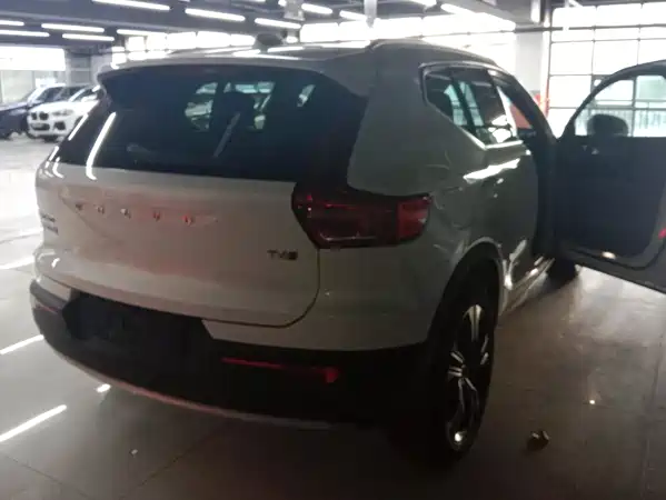 Volvo XC40 2020