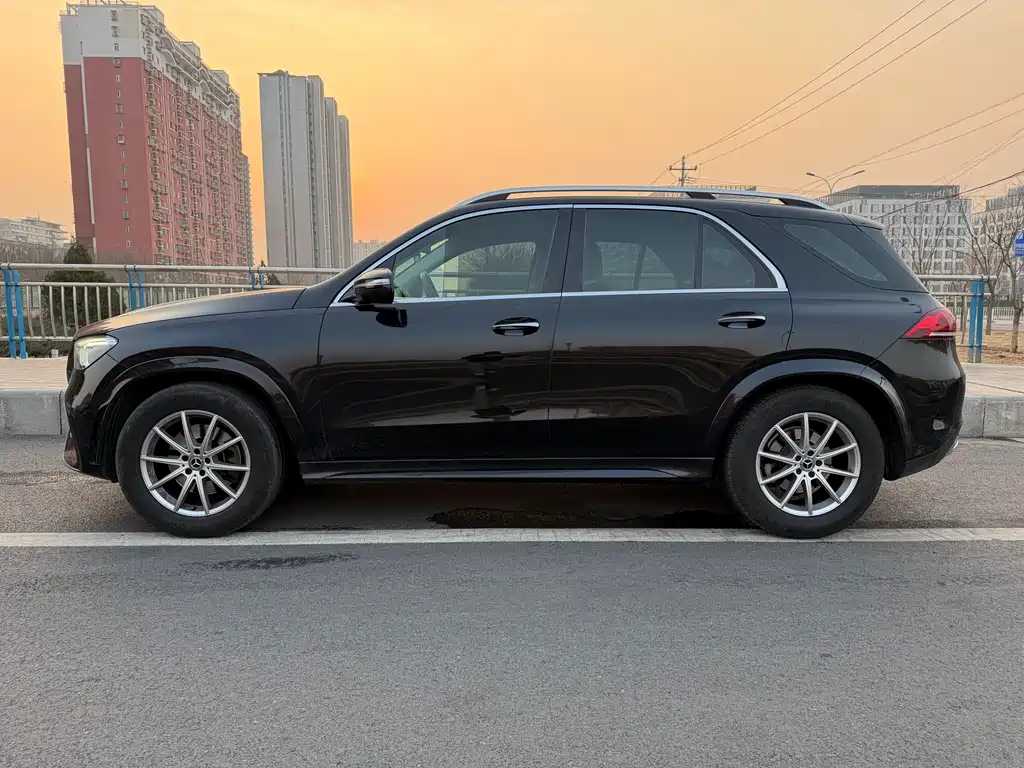 Mercedes-Benz GLE 2020 — фото 13