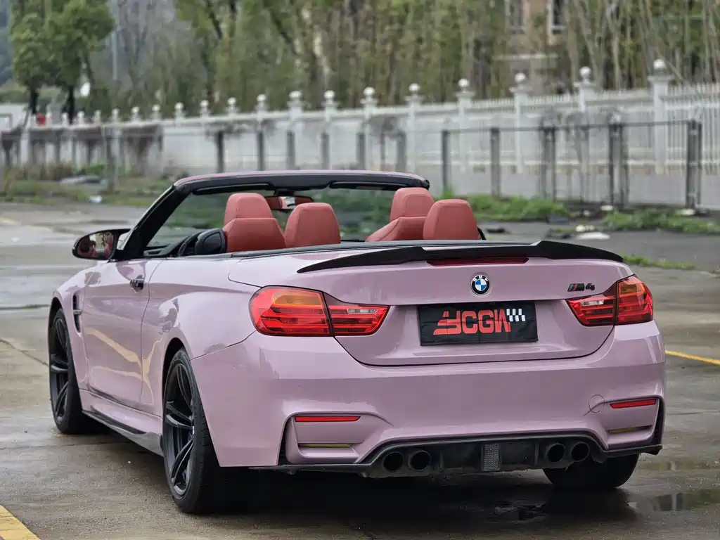 BMW M4 2017 — фото 18