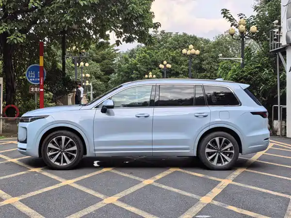 Li Auto ONE 2021