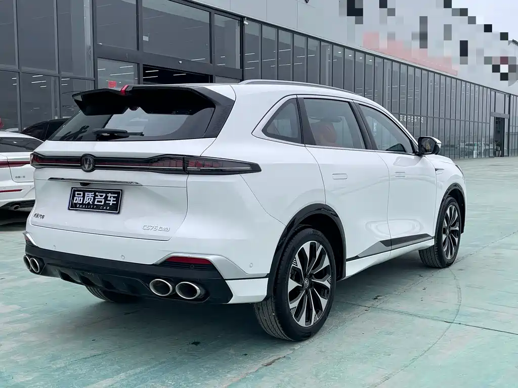 Changan CS75 PLUS 2025 — фото 15