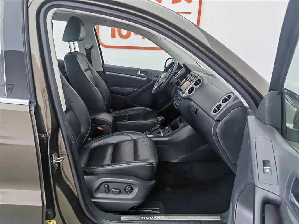 Volkswagen Tiguan 2016 — фото 23