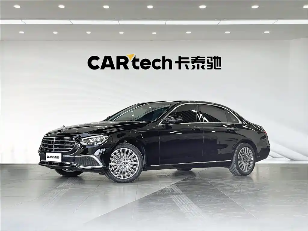 Mercedes-Benz E-Class 2023 — фото 1