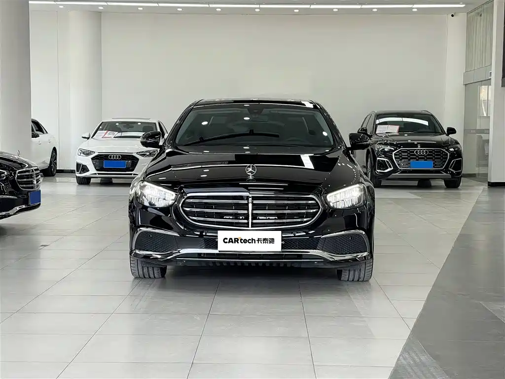 Mercedes-Benz E-Class 2023 — фото 2